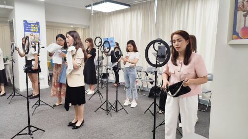 老师讲完学员操作